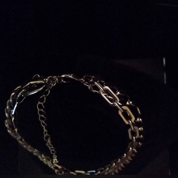 2 women's double chocker necklace - Picture 5 of 5